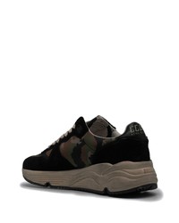 schwarze Camouflage Sportschuhe von Golden Goose