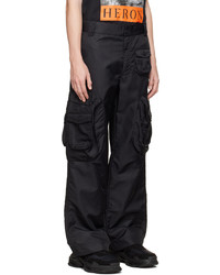 schwarze Cargohose von Heron Preston