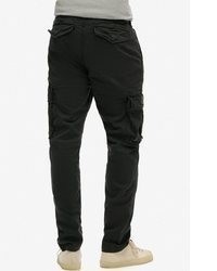 schwarze Cargohose von Superdry