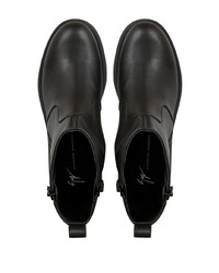 schwarze Chelsea Boots aus Leder von Giuseppe Zanotti