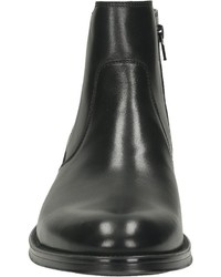 schwarze Chelsea Boots aus Leder von Mercedes