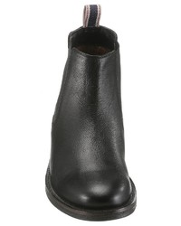 schwarze Chelsea Boots aus Leder von PETROLIO