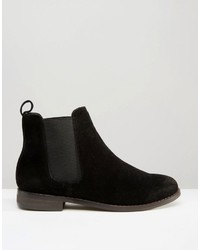 schwarze Chelsea Boots aus Wildleder von Miss KG