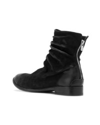 schwarze Chelsea Boots aus Wildleder von The Last Conspiracy