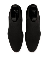 schwarze Chelsea Boots aus Wildleder von Giuseppe Zanotti