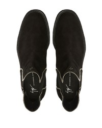 schwarze Chelsea Boots aus Wildleder von Giuseppe Zanotti