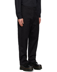 schwarze Chinohose von Neighborhood