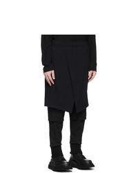 schwarze Chinohose von Julius