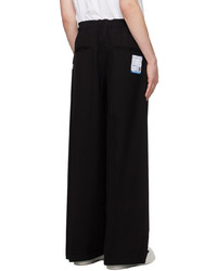 schwarze Chinohose von Miharayasuhiro