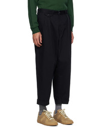 schwarze Chinohose von Beams Plus