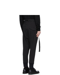 schwarze Chinohose von The Viridi-anne