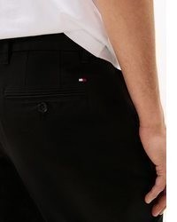 schwarze Chinohose von Tommy Hilfiger