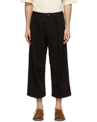 schwarze Chinohose von Toogood