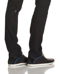 schwarze Chinohose von Volcom