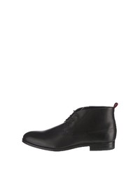 schwarze Chukka-Stiefel aus Leder von BOSS