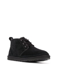 schwarze Chukka-Stiefel aus Wildleder von UGG