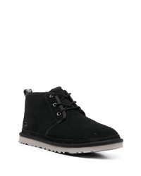 schwarze Chukka-Stiefel aus Wildleder von UGG