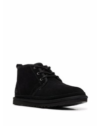 schwarze Chukka-Stiefel aus Wildleder von UGG