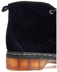 schwarze Chukka-Stiefel aus Wildleder