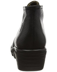 schwarze Chukka-Stiefel von Fly London