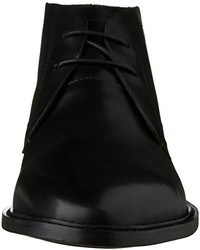 schwarze Chukka-Stiefel von Kenneth Cole