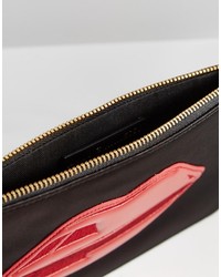 schwarze Clutch von Lulu Guinness