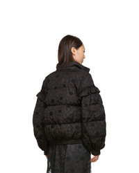 schwarze Daunenjacke von Moncler Genius