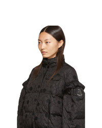 schwarze Daunenjacke von Moncler Genius