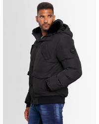 schwarze Daunenjacke von Alessandro Salvarini