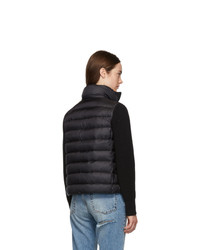 schwarze Daunenjacke von Moncler