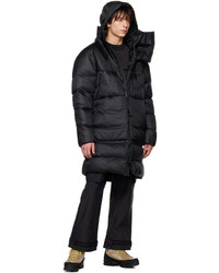 schwarze Daunenjacke von HH-118389225