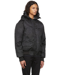 schwarze Daunenjacke von Canada Goose