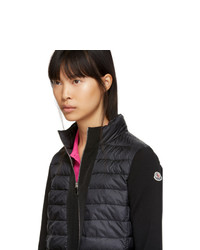 schwarze Daunenjacke von Moncler