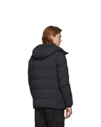 schwarze Daunenjacke von Parajumpers