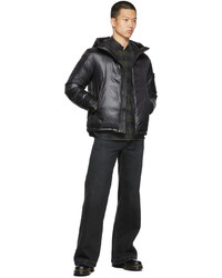 schwarze Daunenjacke von Mackage