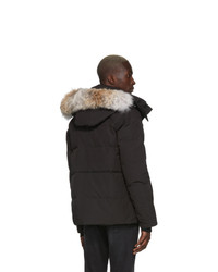 schwarze Daunenjacke von Canada Goose