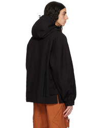 schwarze Daunenjacke von Jacquemus