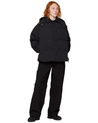 schwarze Daunenjacke von Jacquemus