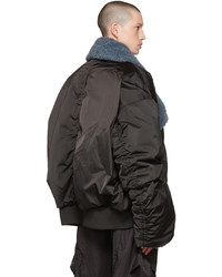 schwarze Daunenjacke von A. A. Spectrum