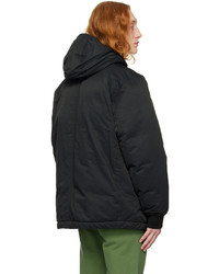 schwarze Daunenjacke von Stone Island