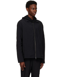 schwarze Daunenjacke von MAISON KITSUNÉ