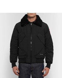 schwarze Daunenjacke von Canada Goose