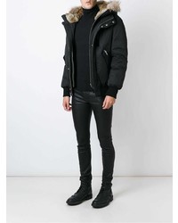 schwarze Daunenjacke von Mackage