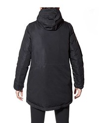 schwarze Daunenjacke von ECOALF