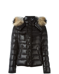 schwarze Daunenjacke von Moncler