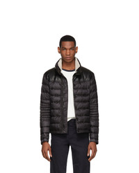 schwarze Daunenjacke von Moncler