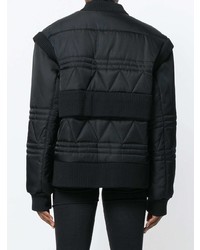 schwarze Daunenjacke von Moncler