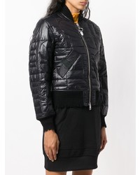 schwarze Daunenjacke von Diesel