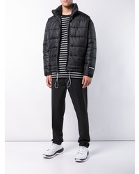 schwarze Daunenjacke von Represent