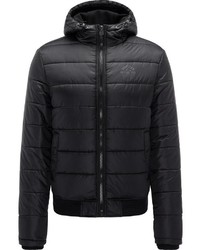 schwarze Daunenjacke von Petrol Industries